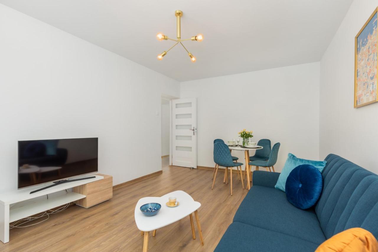 Apartment In Centre Of - Katedralna With Balcony By Renters Kolberg