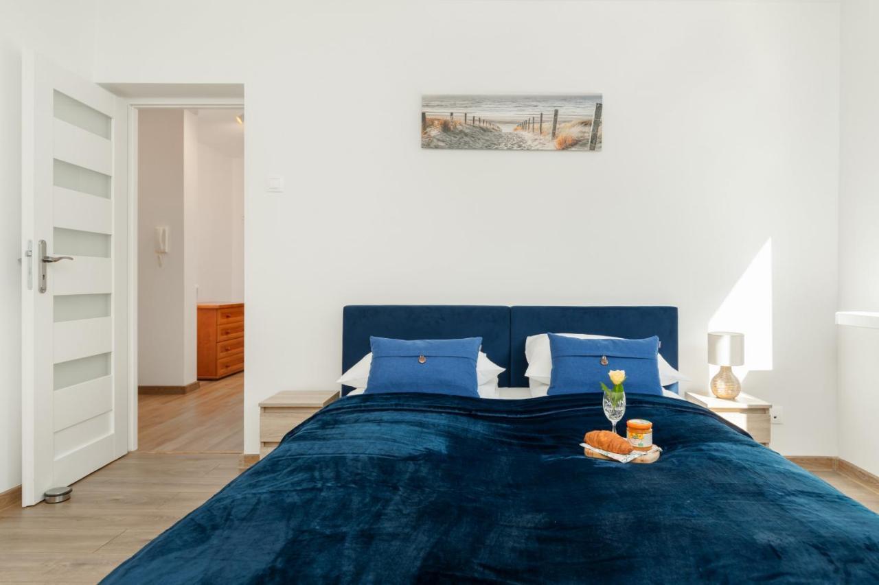In Centre Of - Katedralna With Balcony By Renters